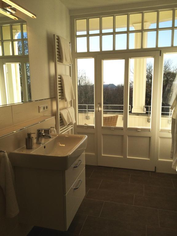 Appartements Am Kurpark Bad Pyrmont Bagian luar foto