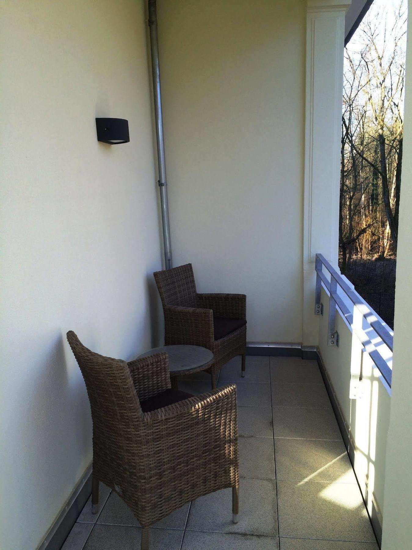 Appartements Am Kurpark Bad Pyrmont Bagian luar foto